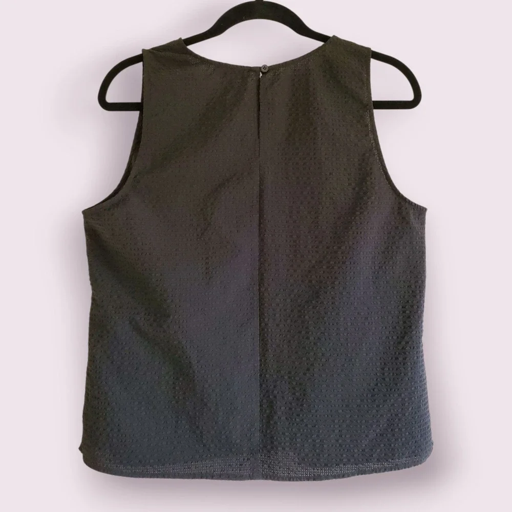 Nordstrom Black Sleeveless V Neck Blouse Textured Top Women's Size L - Picture 2 of 4